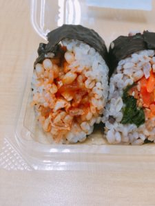セブンの韓国風海苔巻キムパプ