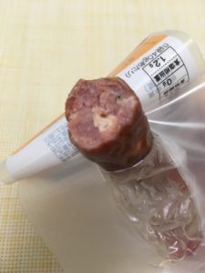 ファミマのタンスティックチーズ